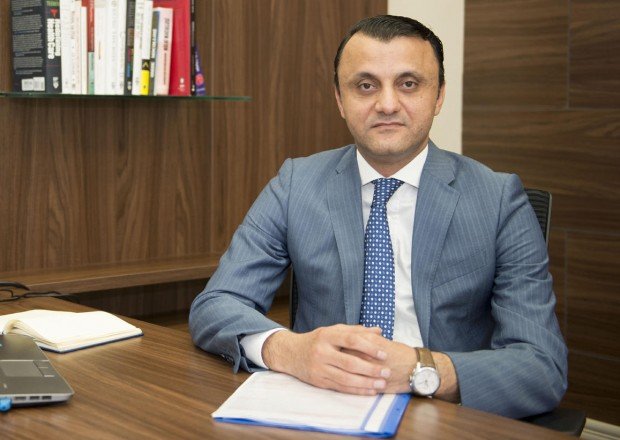 vüqar qurbanov kimdir